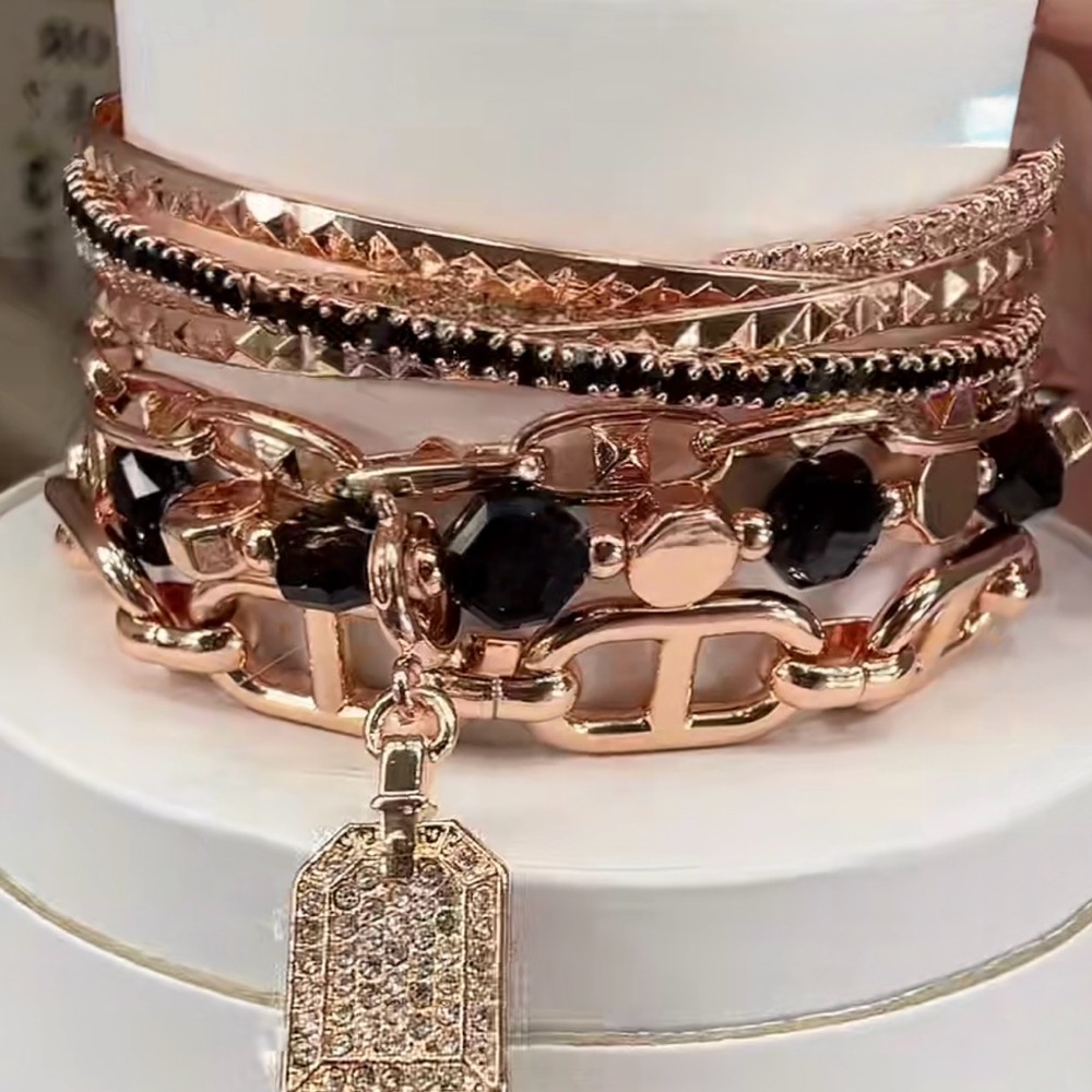 Bomb party 2025 summer stacks. Luggage tag. Please read description